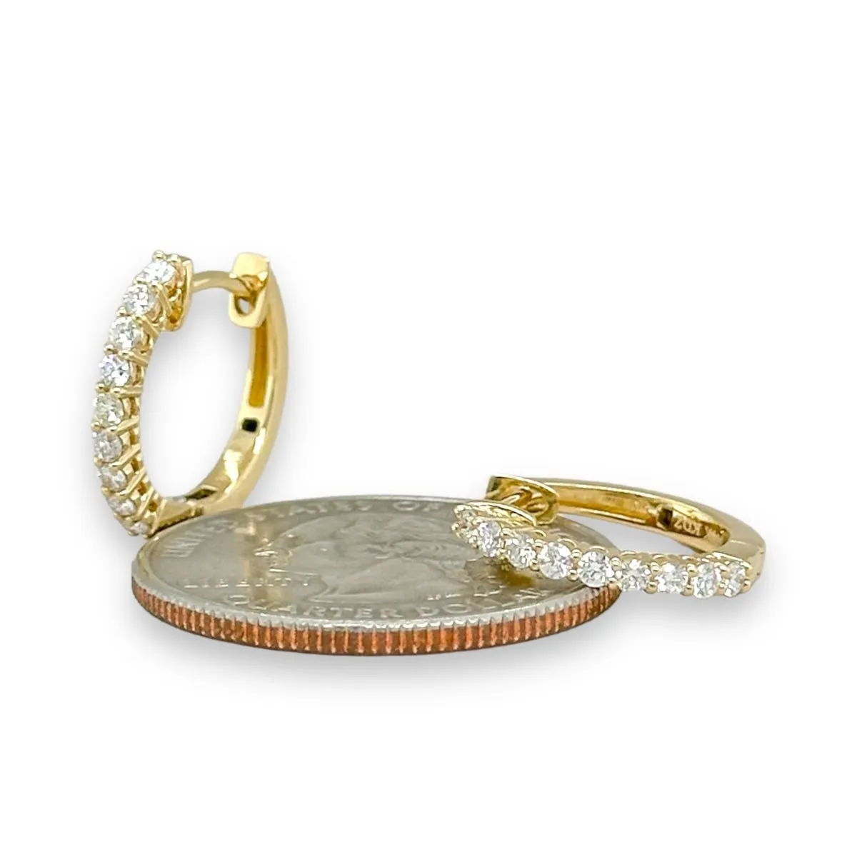 18K Y Gold 0.37ctw G/SI1 Diamond Hoop Earrings