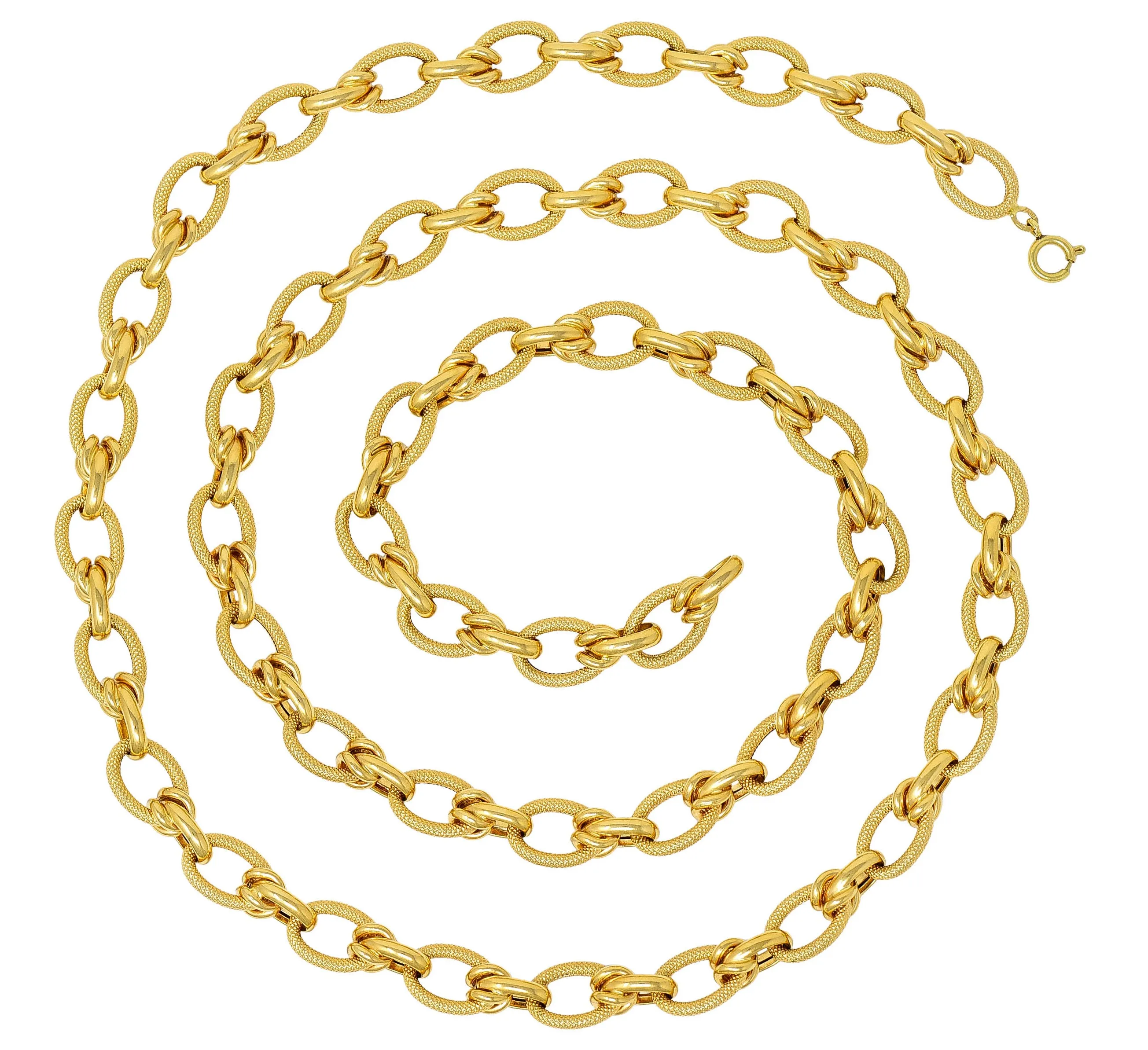1990's Vintage Italian 18 Karat Gold 40 Inch Large Link Necklace