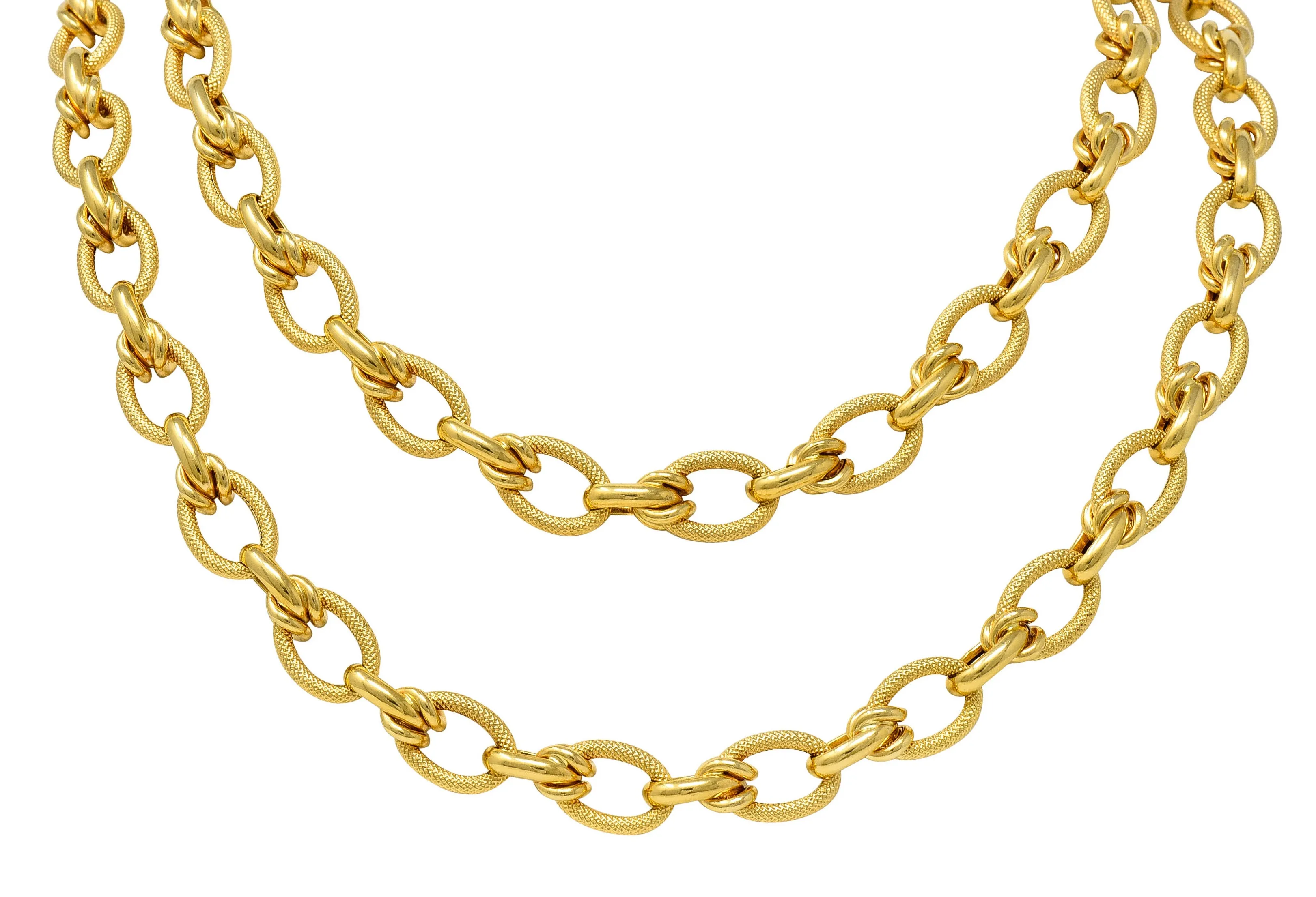 1990's Vintage Italian 18 Karat Gold 40 Inch Large Link Necklace