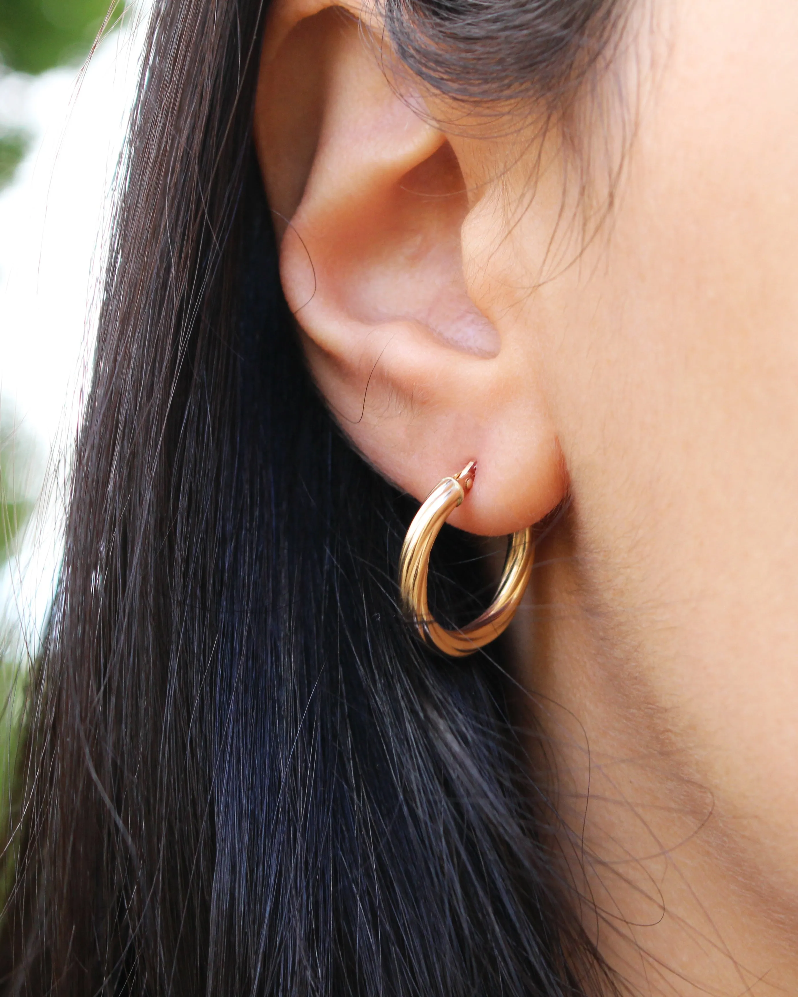 9ct Yellow Gold 15mm Twist Hoop Earrings