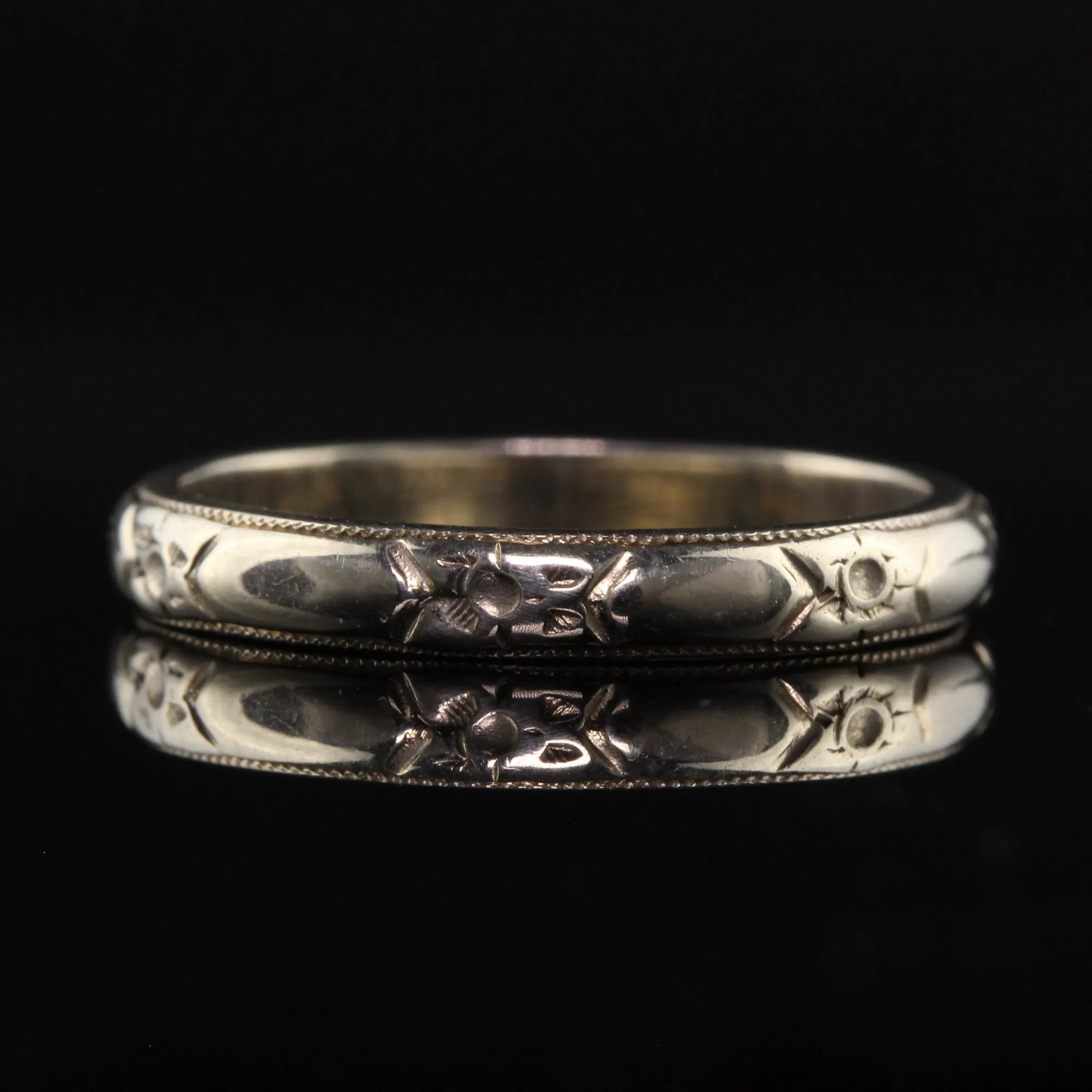 Antique Art Deco 14K White Gold Blossom Engraved Wedding Band