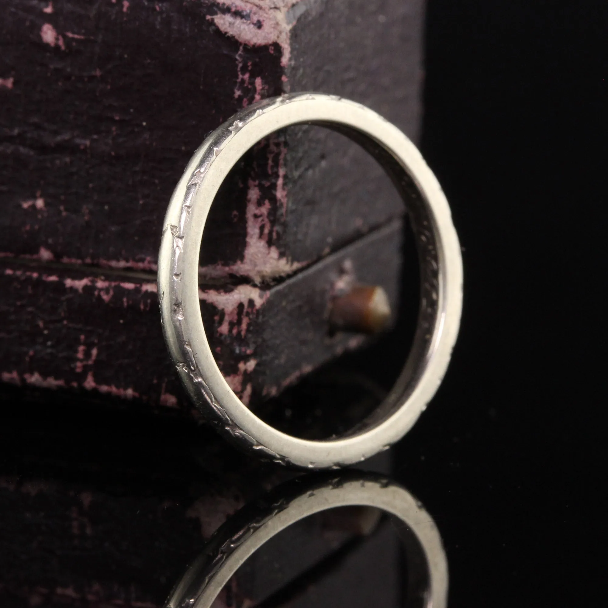 Antique Art Deco 18K White Gold Orange Blossom Engraved Wedding Band