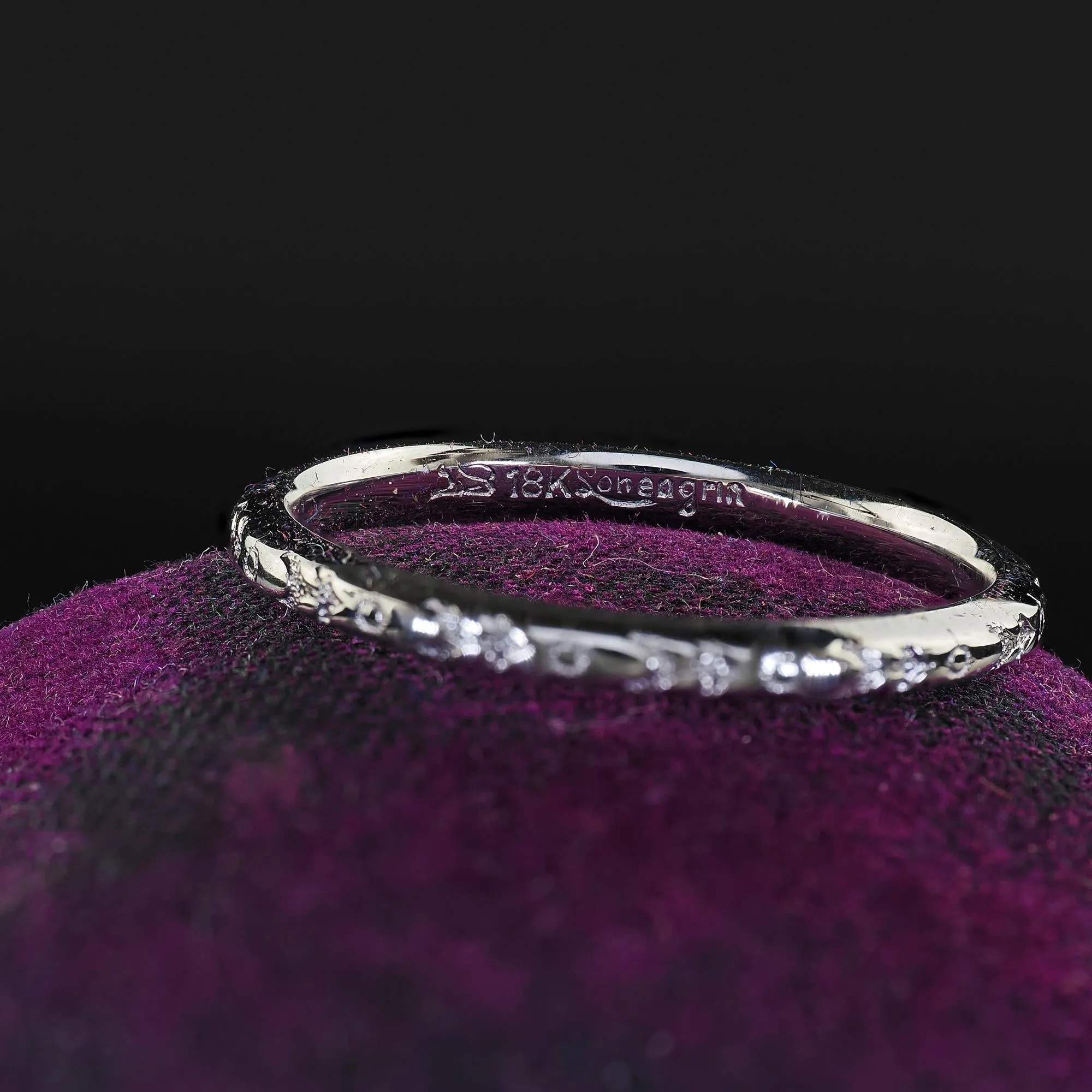 Antique Art Deco Lohengrin 18K White Gold Engraved Wedding Band