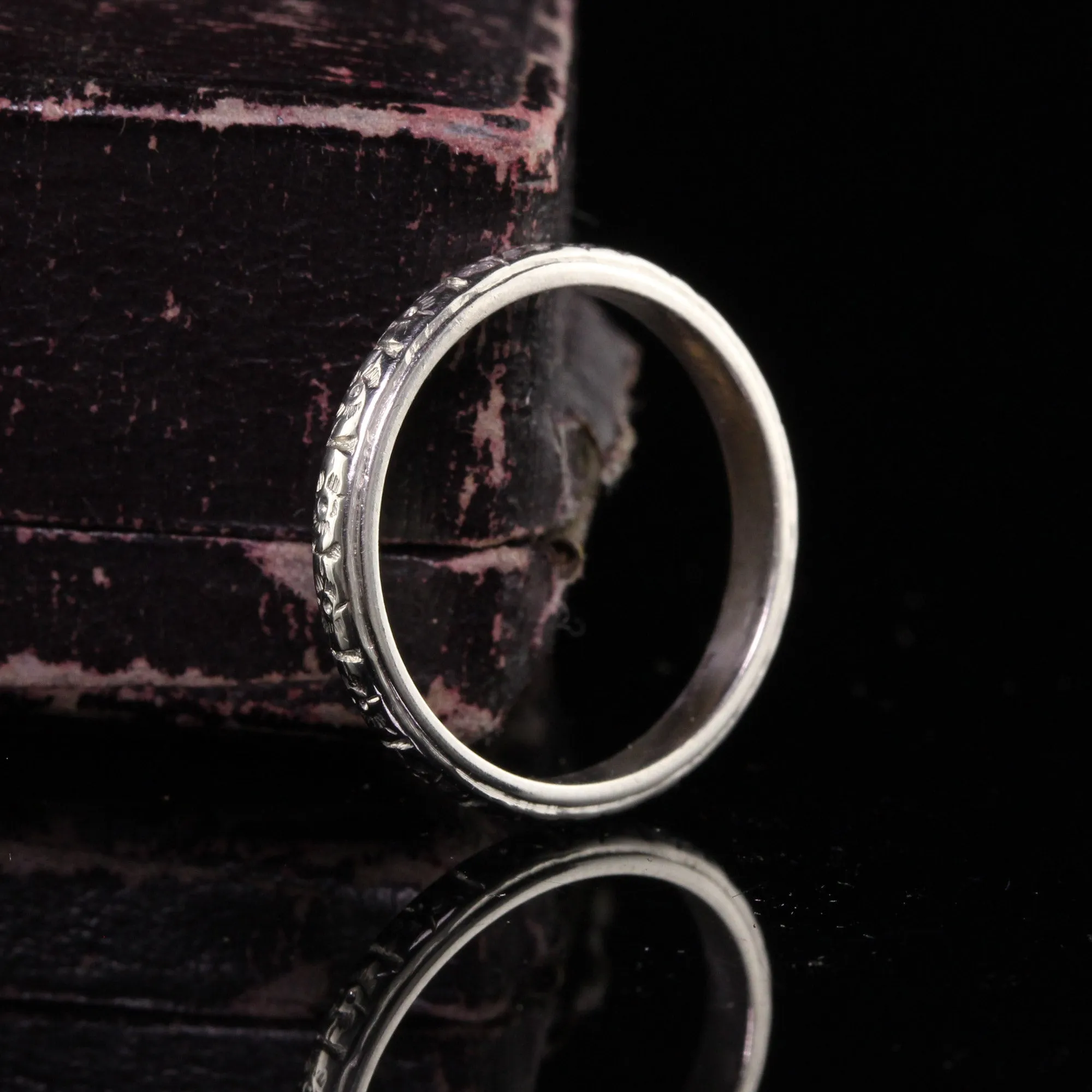 Antique Art Deco Platinum Blossom Engraved Wedding Band - Size 6 1/4