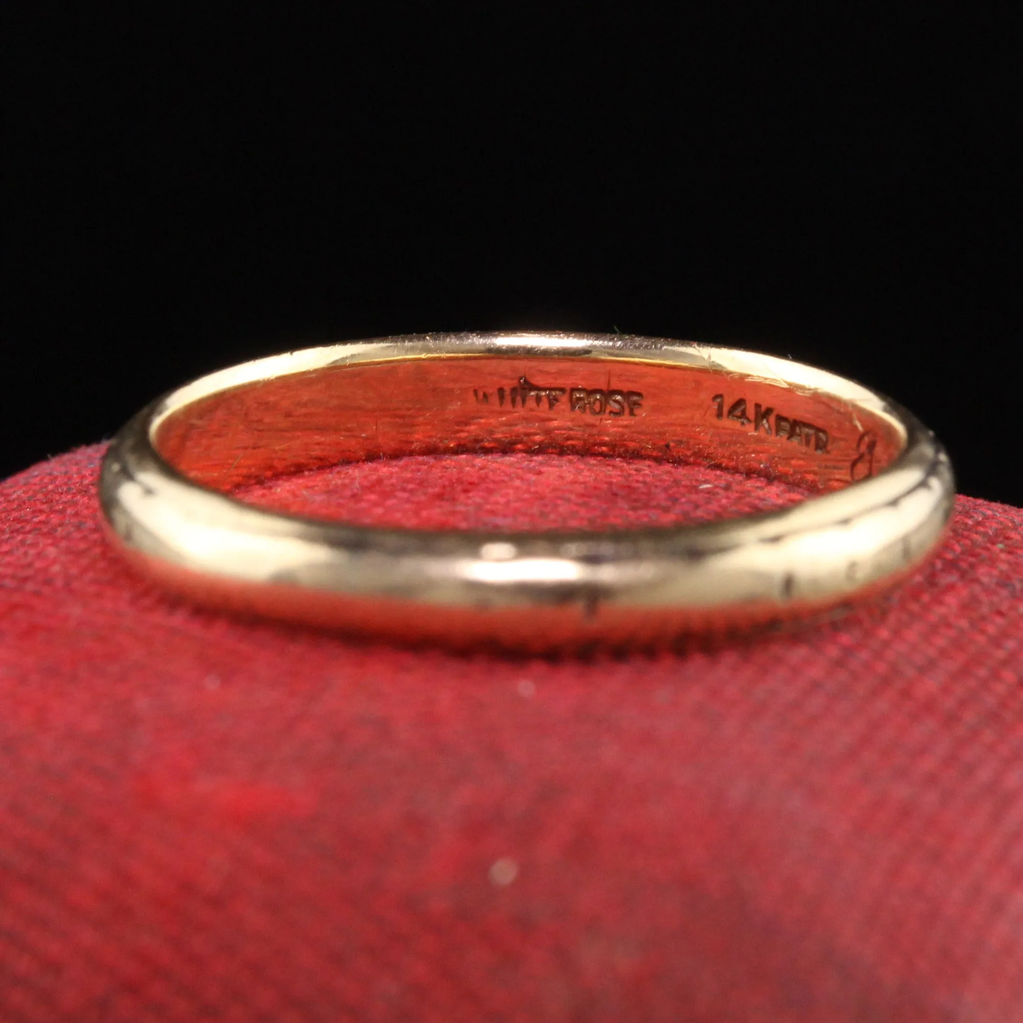 Antique Art Deco White Rose 14K Yellow Gold Engraved Wedding Band