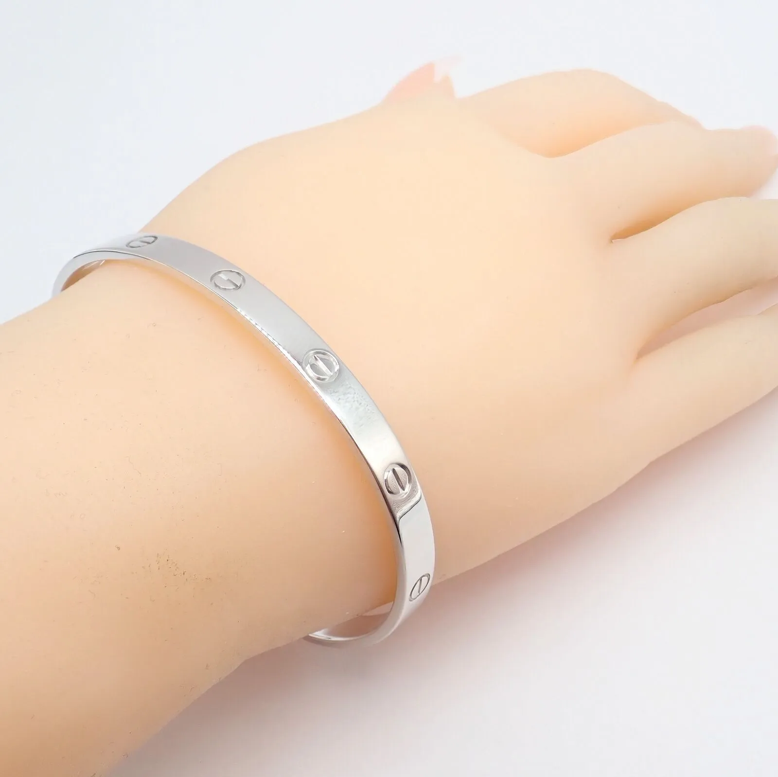 Authentic! Cartier 18k White Gold Love Cuff Open Bracelet Size 21 w/ Certificate