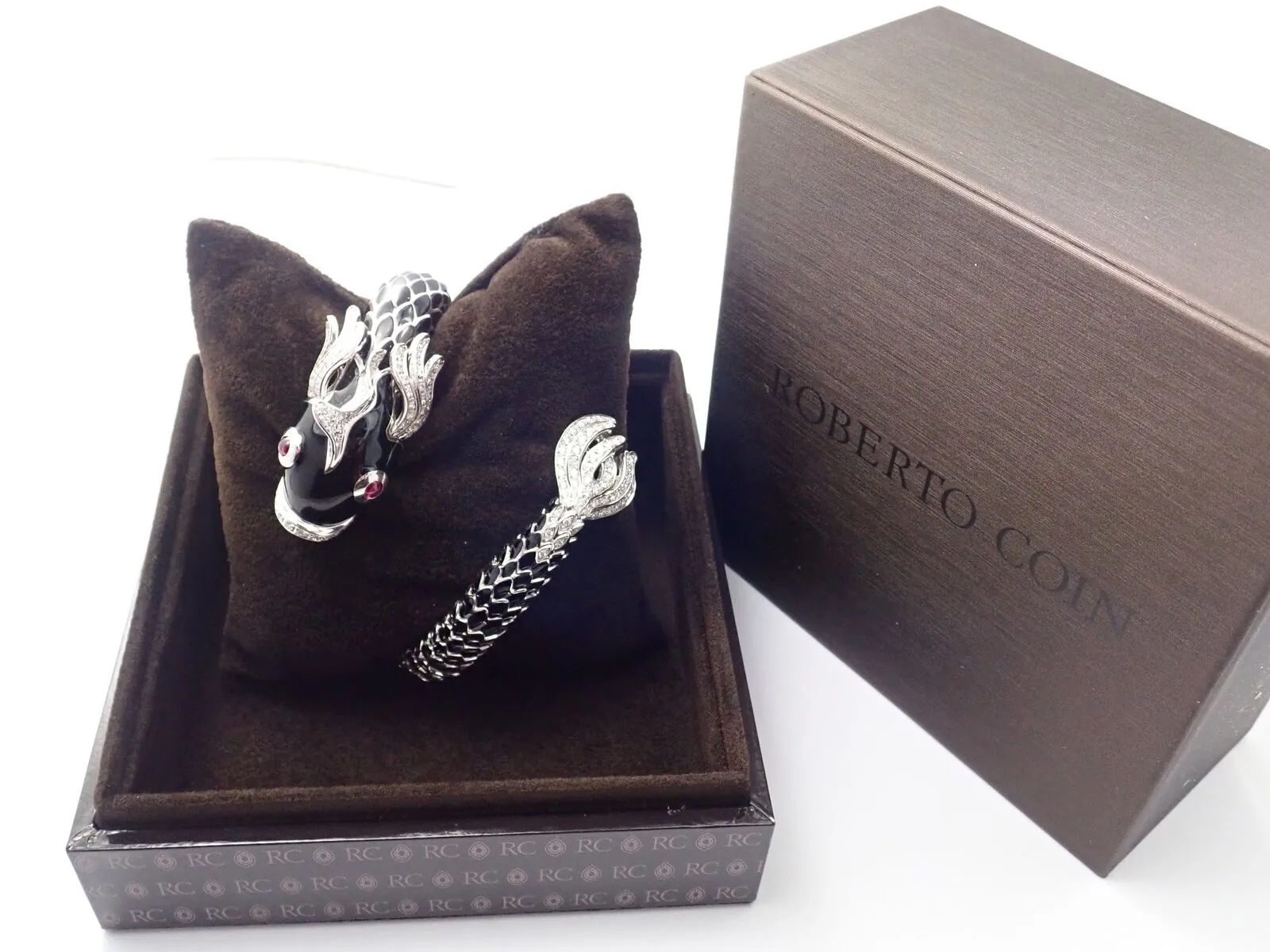 Authentic! Roberto Coin Nemo 18k White Gold Diamond Ruby Enamel Cuff Bracelet