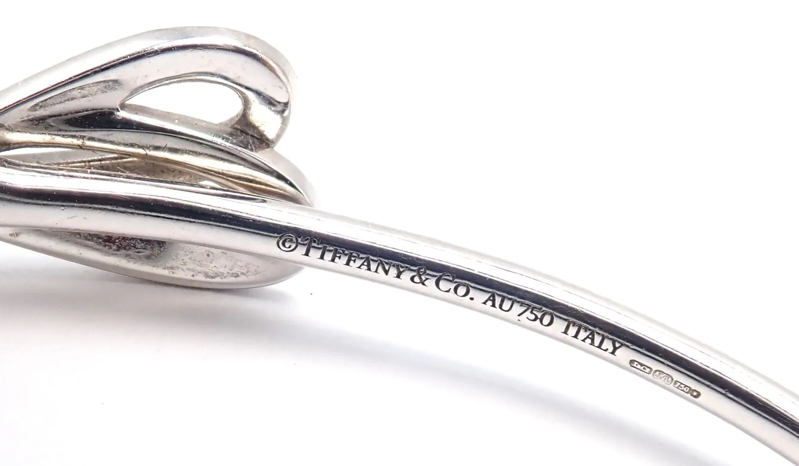 Authentic! Tiffany & Co 18k White Gold Diamond Bow Ribbon Bangle Cuff Bracelet