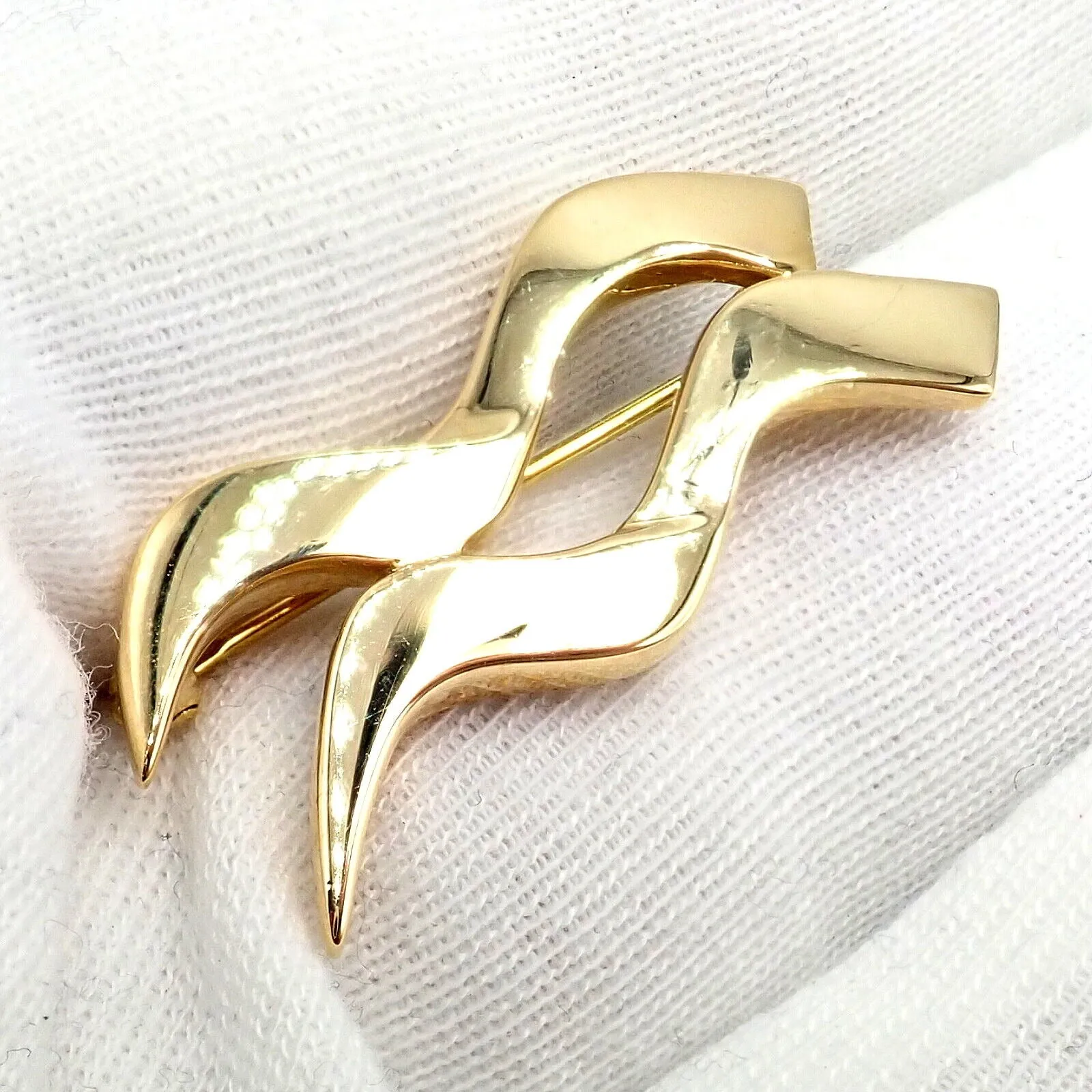 Authentic! Tiffany & Co 18k Yellow Gold Picasso Zodiac Aquarius Brooch Pin