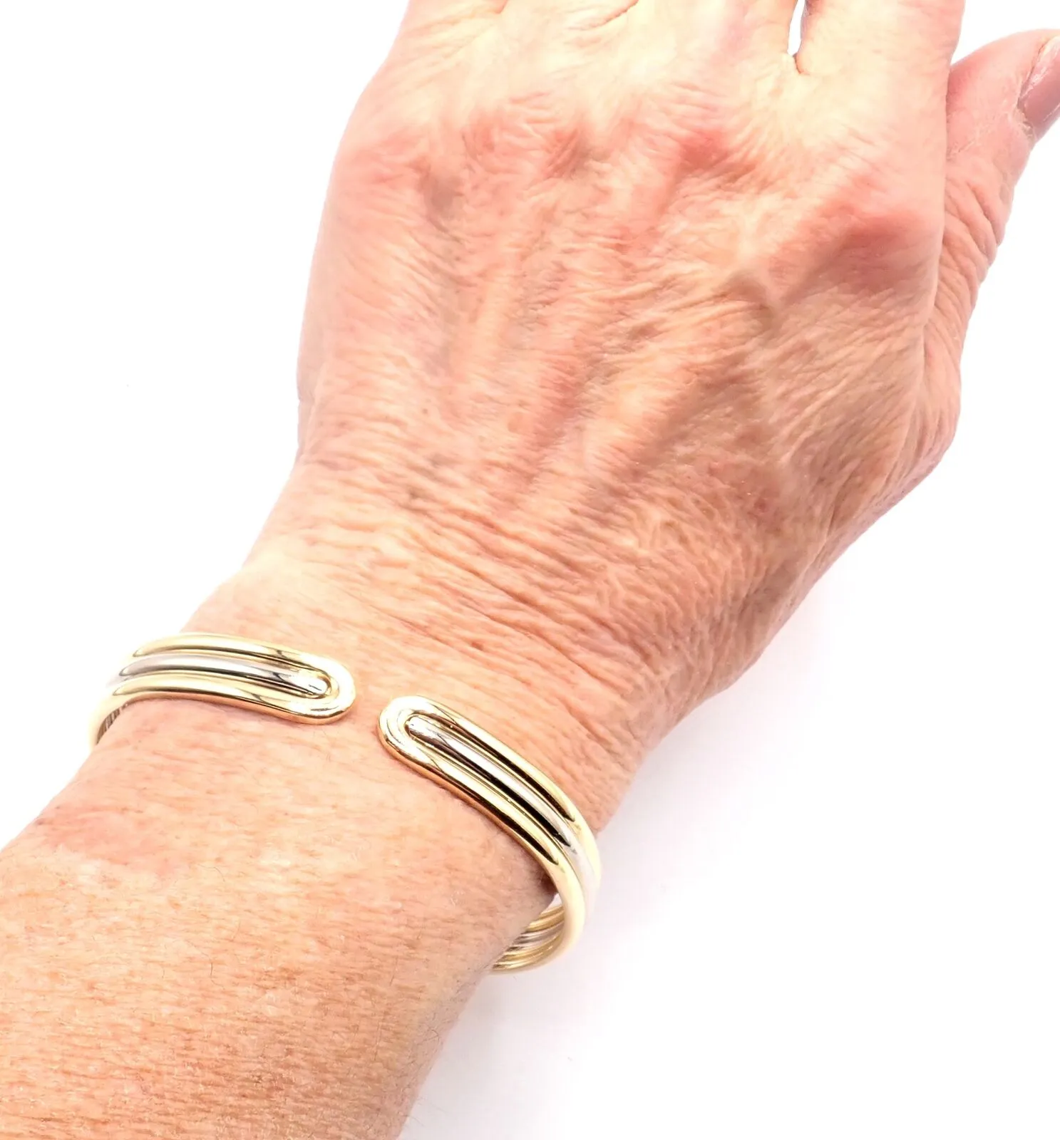 Authentic! Van Cleef & Arpels 18k Yellow & White Gold Bangle Cuff Bracelet Paper