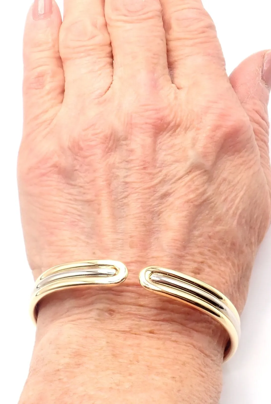 Authentic! Van Cleef & Arpels 18k Yellow & White Gold Bangle Cuff Bracelet Paper