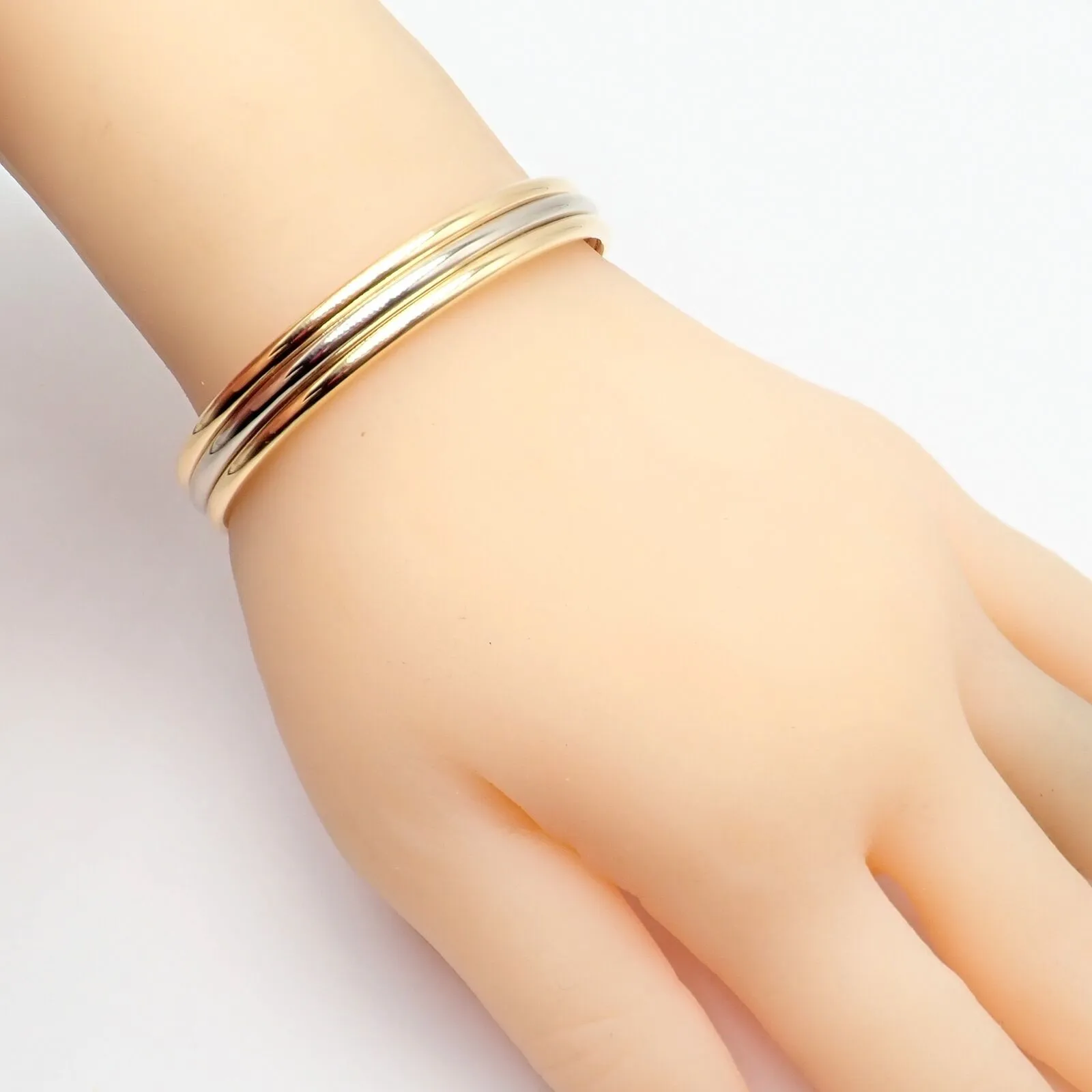 Authentic! Van Cleef & Arpels 18k Yellow & White Gold Bangle Cuff Bracelet