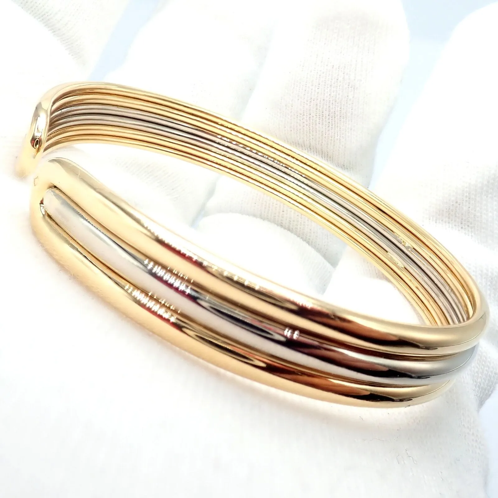 Authentic! Van Cleef & Arpels 18k Yellow & White Gold Bangle Cuff Bracelet