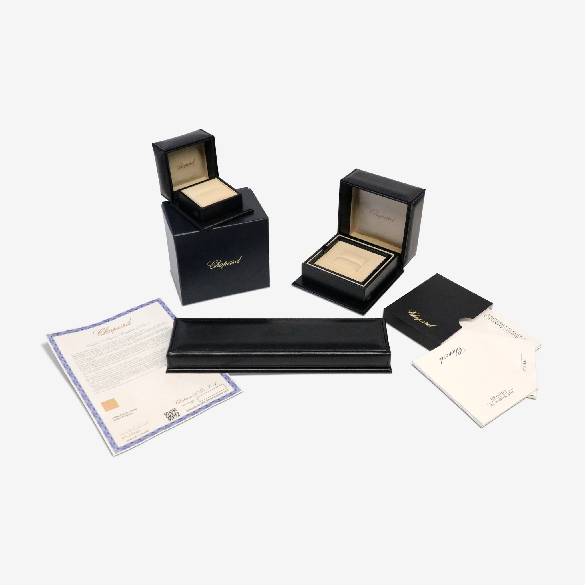Chopard Happy Diamonds Icons 18K White Gold Diamond Stud Earrings 83A017-1201