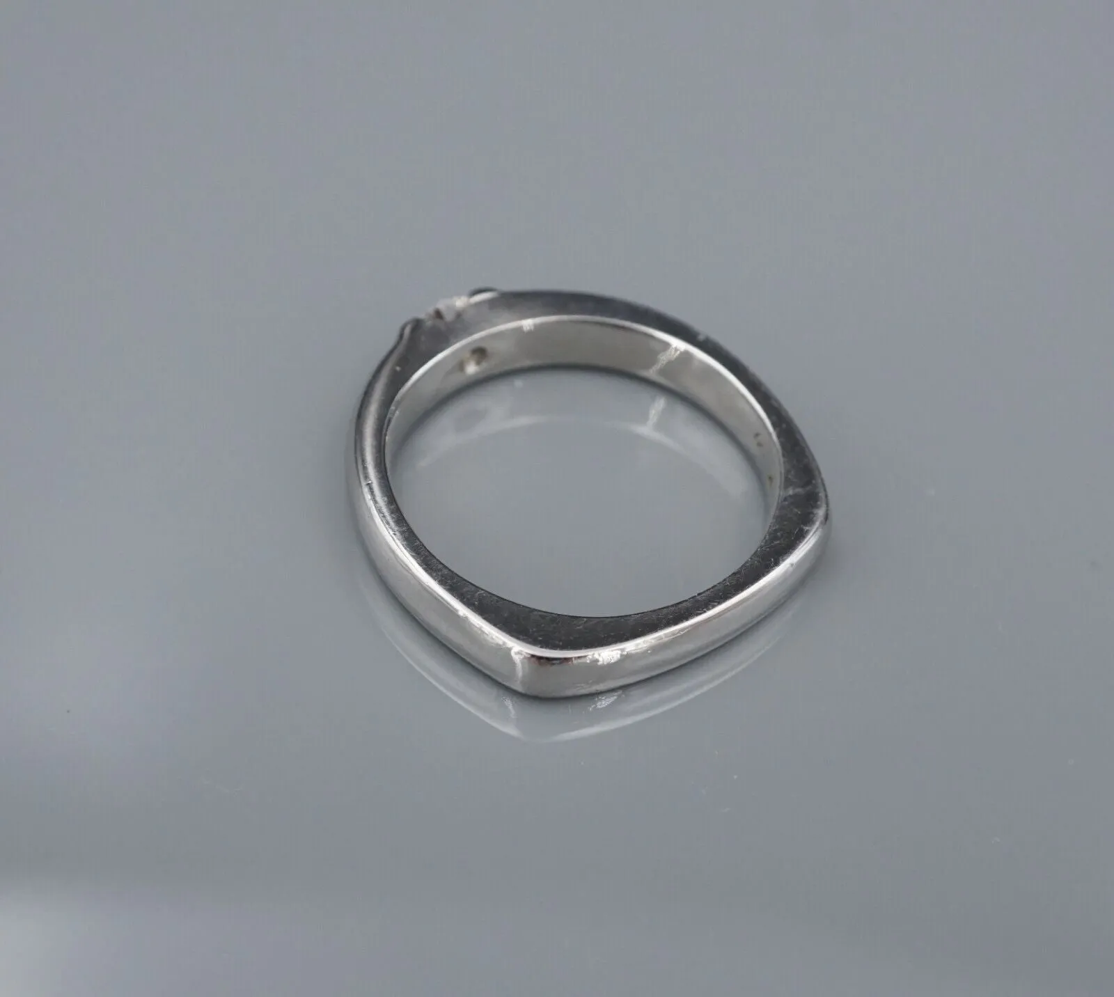 Diamond Ring Platinum Solitaire Stackable Semi Bezel Size 6.5 Euro Shank RG4369