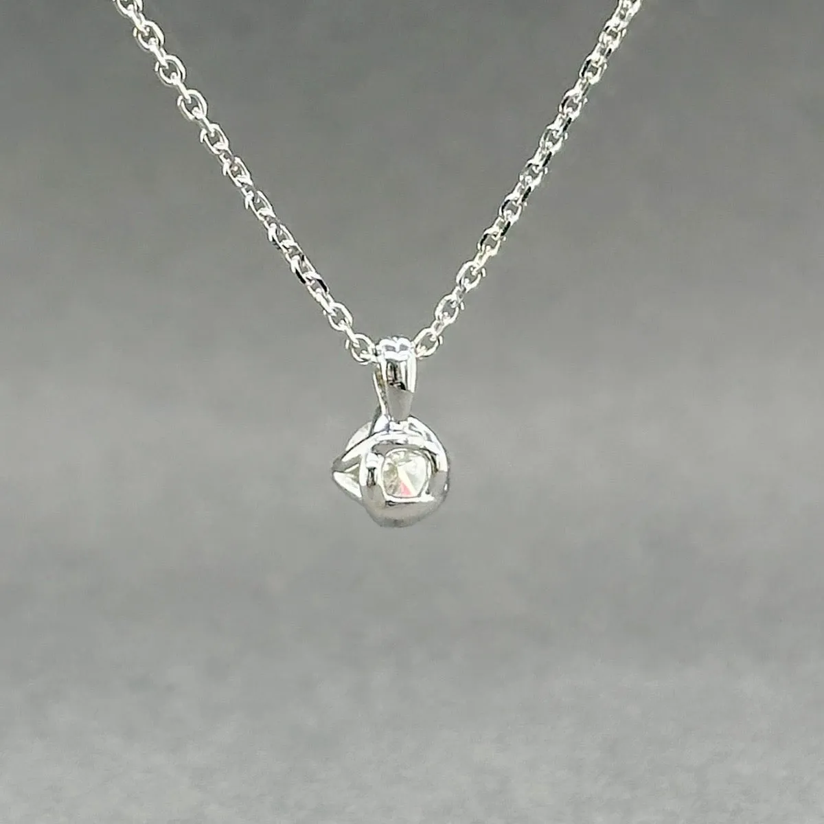 Estate 14K W Gold 0.26ct H/I1 Diamond Pendant