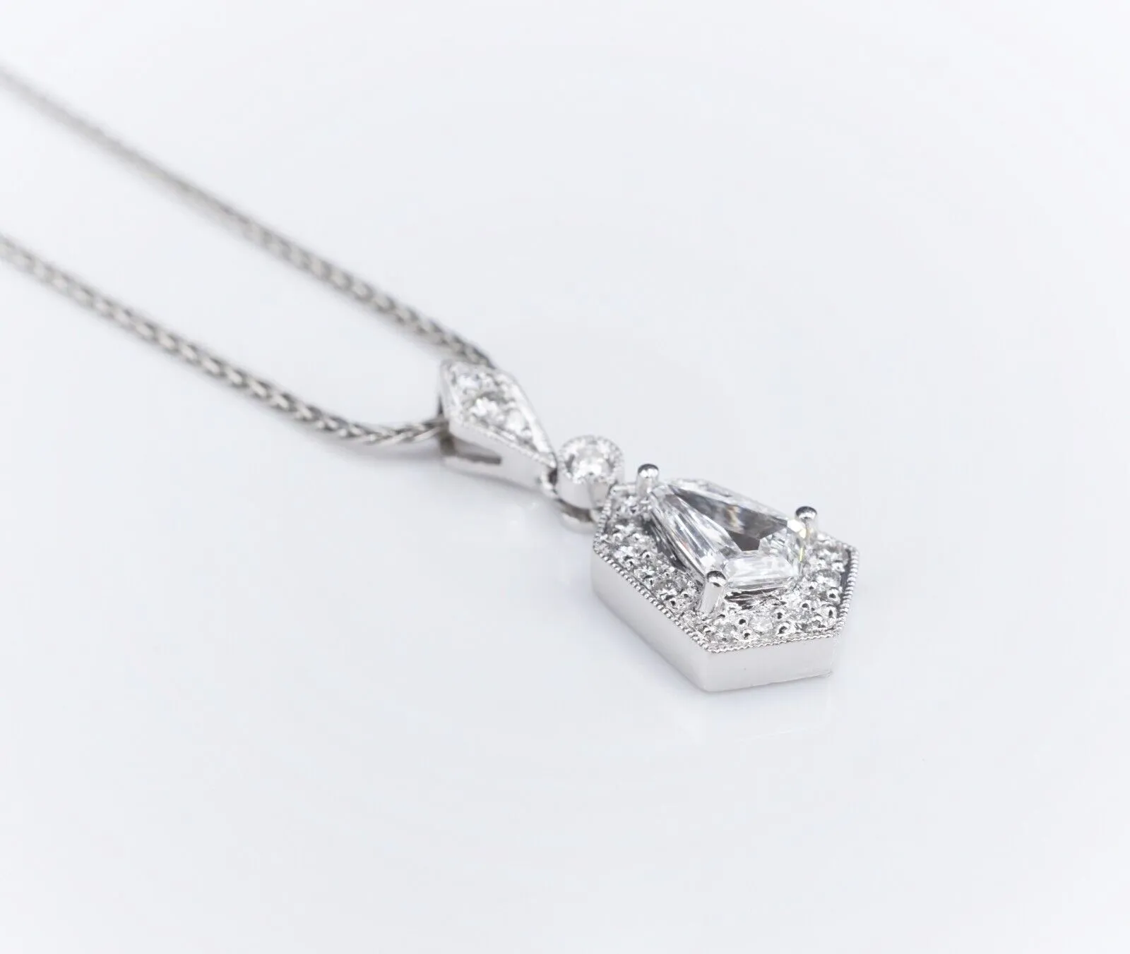 Henri Daussi 1ctw Natural Kite Diamond Cluster Pendant Necklace 18" NG1310