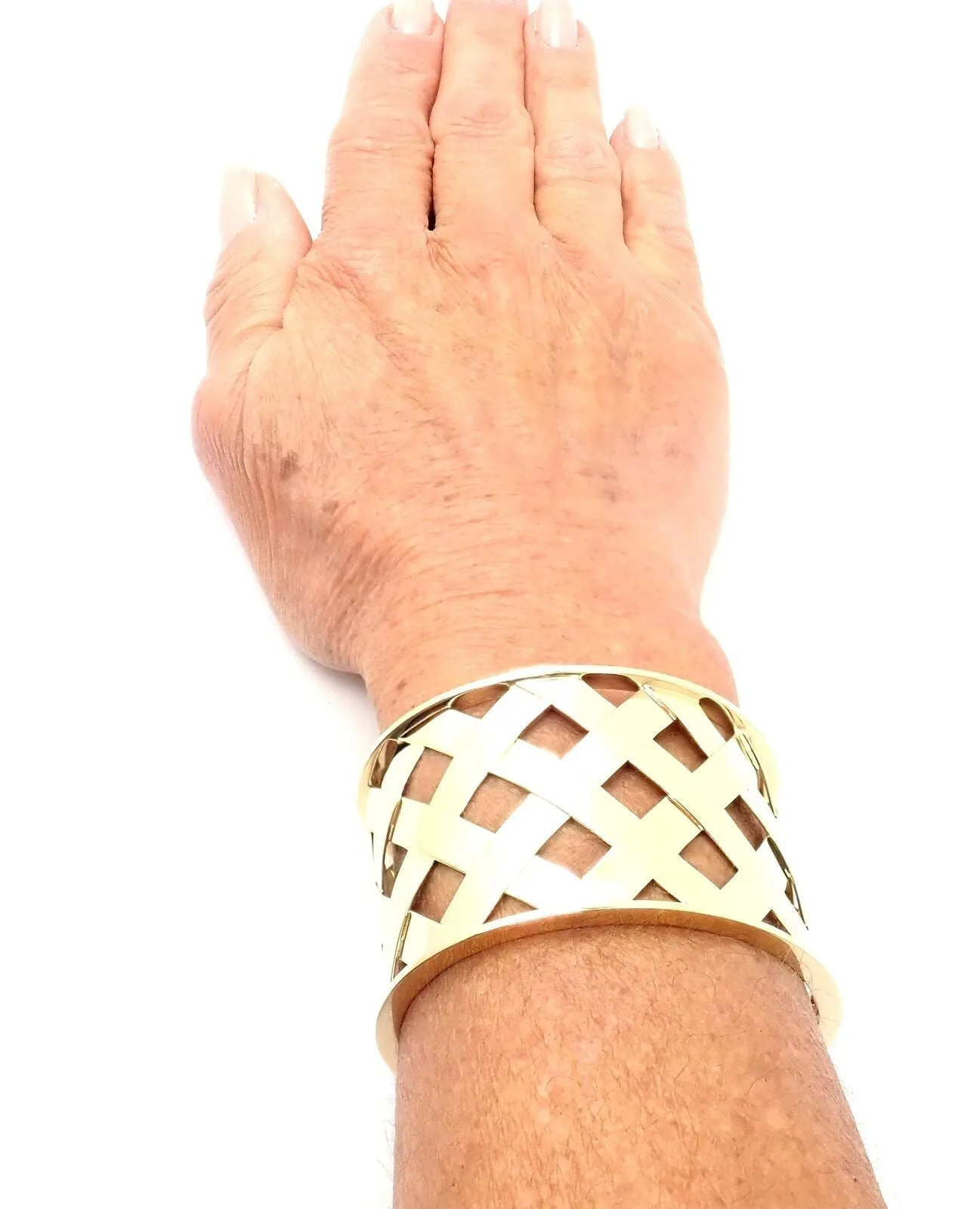Rare! Authentic Verdura 18k Yellow Gold Criss Cross Wide Cuff Bracelet
