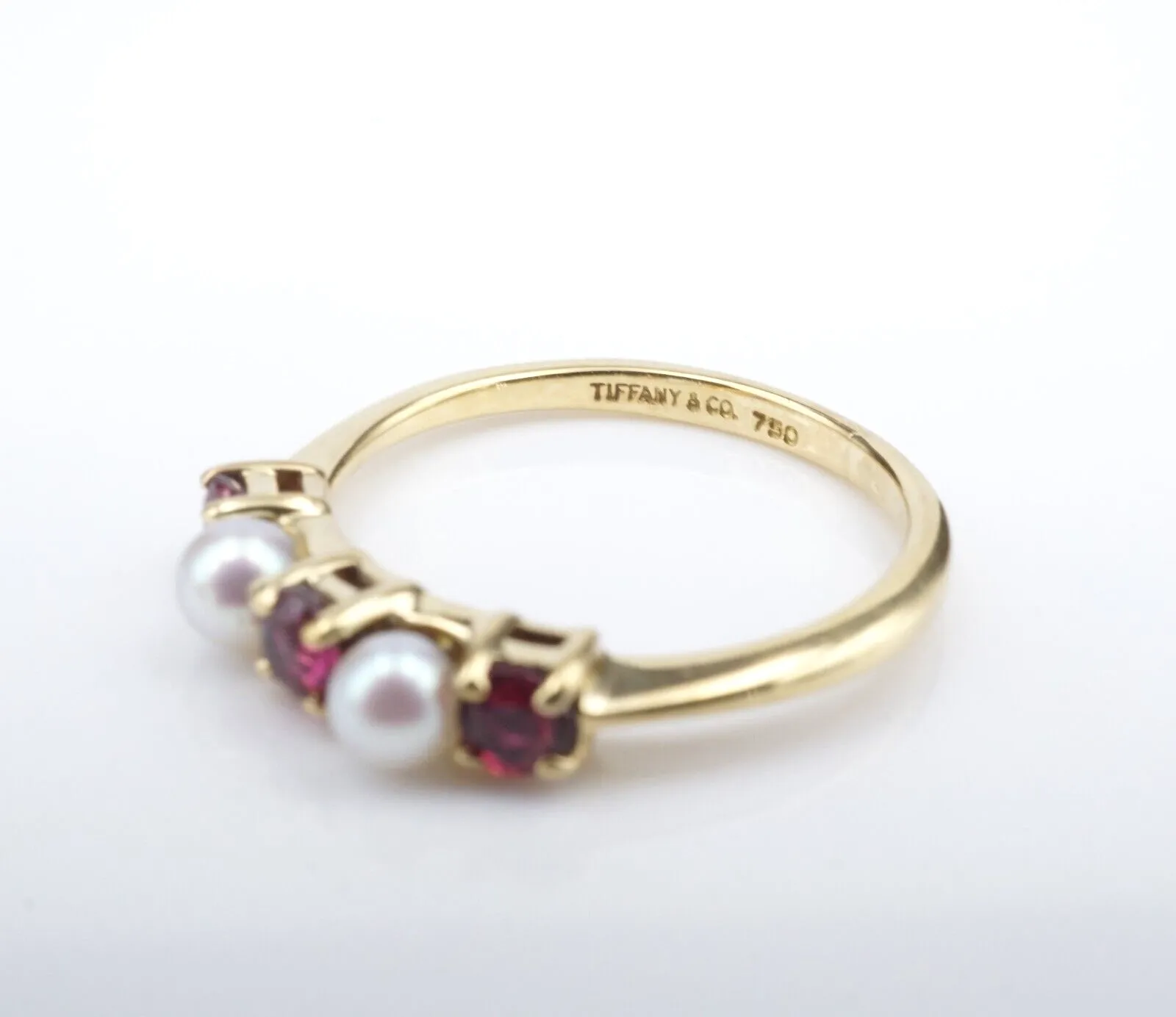 Tiffany & Co 18k Ruby Pearl Band Ring Stackable Yellow Gold Size 5 RG4375