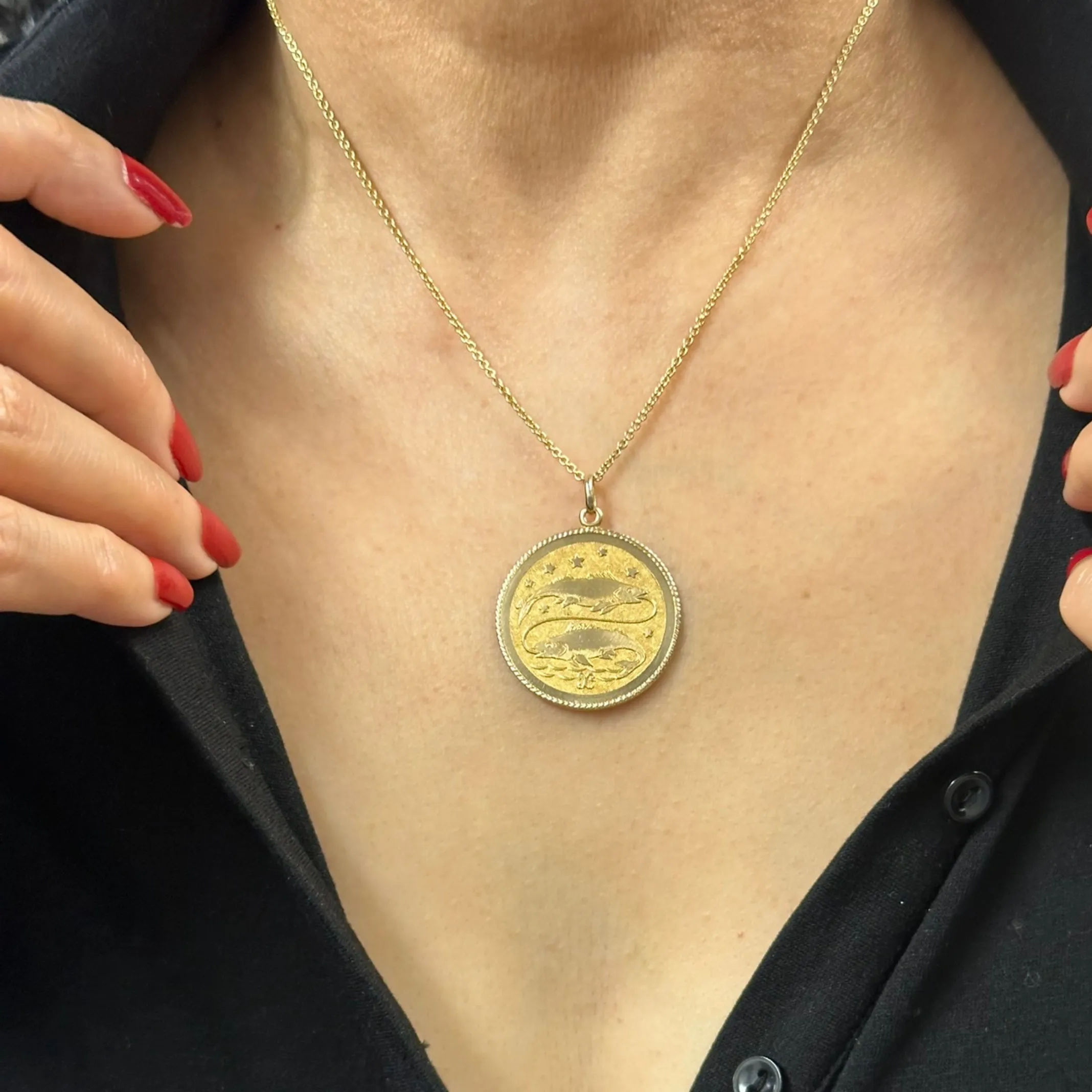 Vintage 14k Gold Pisces Zodiac Pendant/Charm
