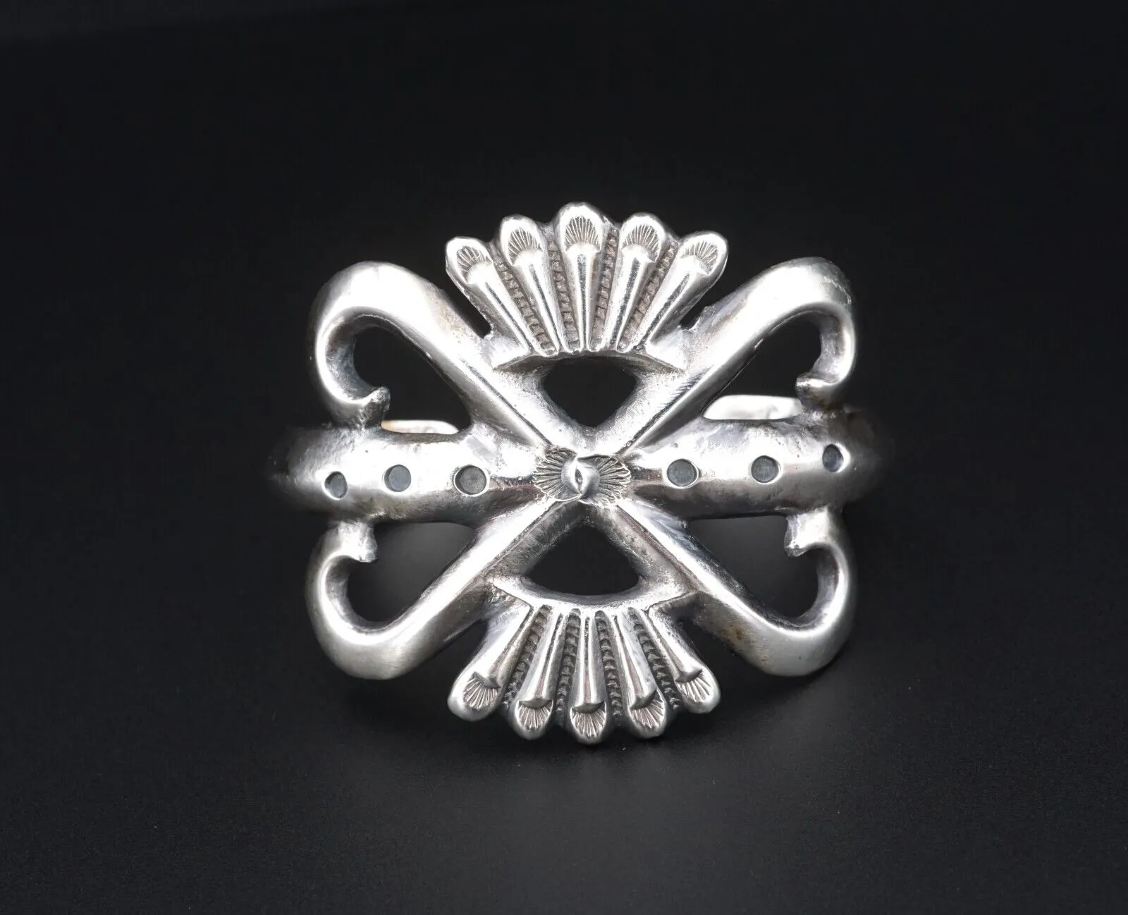 Vintage Sand Cast Cuff Bracelet Harrison Bitsui Sterling Silver 1960s BS2956